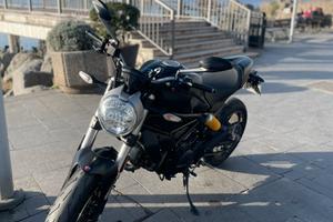 Ducati Monster 797+
