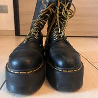 Anfibi Dr Martens