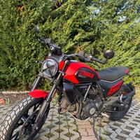 DUCATI SCRAMBLER FULL THROTTLE
