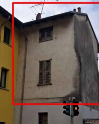 Immobile in asta di 94 m² a Gallarate