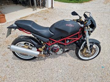 Ducati Monster S4 916