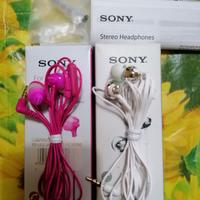 Cuffie Sony MDR-EX110AP e Cuffie Sony MDR-EX15AP