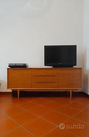 Credenza/Sideboard