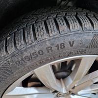Treno gomme invernali Continental 215/50 R18