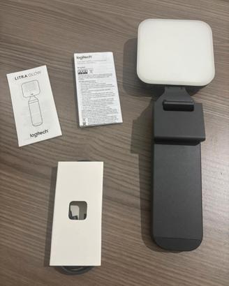 Luce LED Logitech