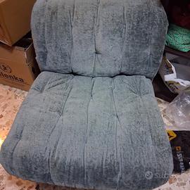 Poltrona senza braccioli