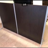 Divisorio marrone per ufficio