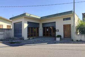 Locale commerciale - Sanluri
