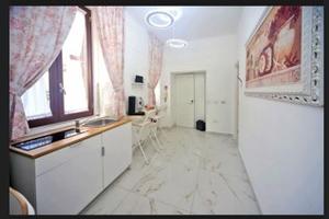 Più soluzioni al centro di Napoli