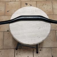 manubrio per mountainbike