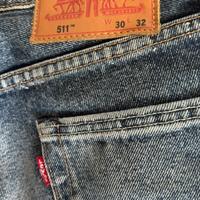 JEANS LEVIS 511 taglia 30 lunghezza 32