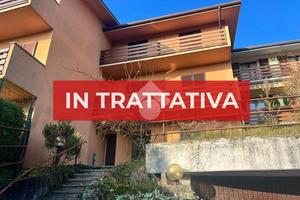 VILLA A SCHIERA A ALZANO LOMBARDO