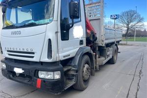 Iveco eurocargo 180e28