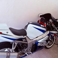 Gsxr 600 movistar