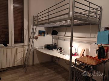 Letto soppalco con scrivania