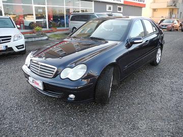 MERCEDES-BENZ C 220 CDI 150cv Classic 6M -Km CER