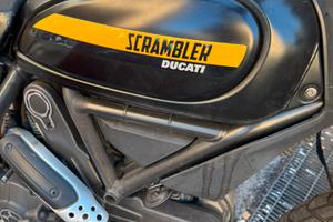 Ducati scrumbler full throttle
