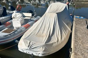 Posto Barca 8,00 x 2,50m a Carbonifera