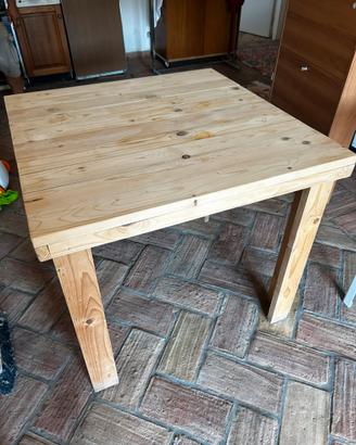 Tavoli  legno grezzo 90x90