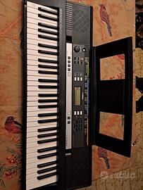 Tastiera elettronica Yamaha PSR E243