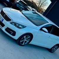 Peugeot 308 1.5 bluehdi Allure s&s 130cv eat8