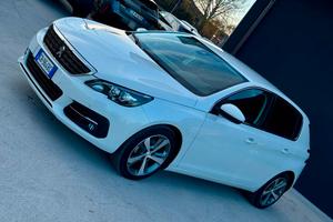 Peugeot 308 1.5 bluehdi Allure s&s 130cv eat8