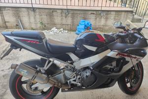 Honda cbr 929 rr