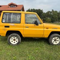 TOYOTA LJ 70