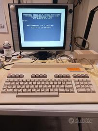 Commodore 128 con alimentatore (C027)