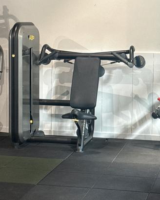 Shoulder press Technogym