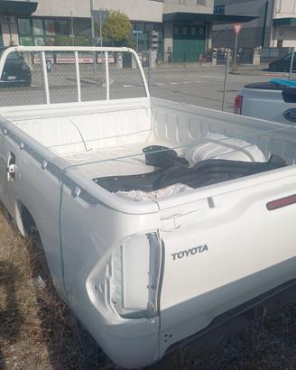 cassone Toyota Hylux lungo