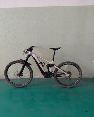 EBIKE GIANT REIGN E+