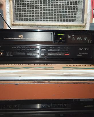 Videoregistratore VHS Sony SLV-353 top