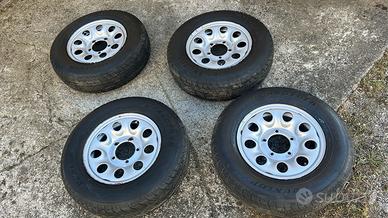 Cerchi e gomme suzuki