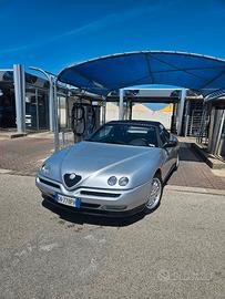 Alfa Romeo Spider  916