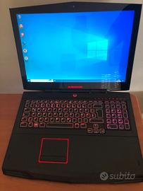 Dell Alienware m17x r2  anno 2011 con difetti