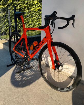 Bici da corsa Pinarello Paris Di2 anno 2022