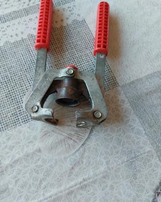 Tappatrice manuale vintage 