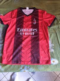 maglietta originale del Milan giocatore pulisic