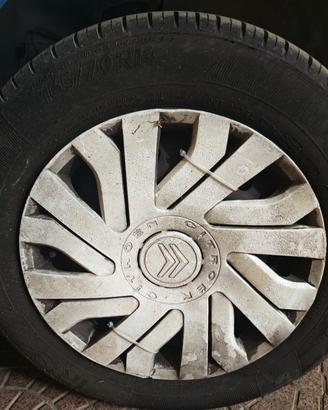 treno gomme 165/70 R 14 Iris Ecoris usate ottime