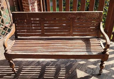 Panchina vintage in legno