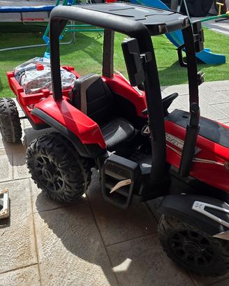 trattore elettrico 24V 4x4 con telecomando