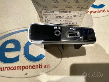 735669756 Connettore presa AUX e USB per Fiat 500