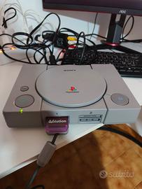 PlayStation Completa Nuova con Pad originale 