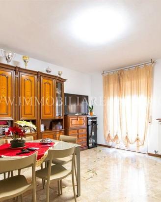 Appartamento di 95 m² con 2 locali e box auto a Ca