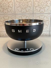 Bilancia SMEG KSC01 – Pari al nuovo, 4 mesi