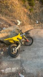 suzuki rm 125 targata