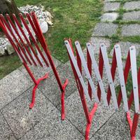 2 barriere stradali estensibili e 17 coni
