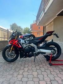 Aprilia Tuono V4 Factory