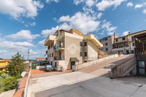 2 LOCALI A VITORCHIANO